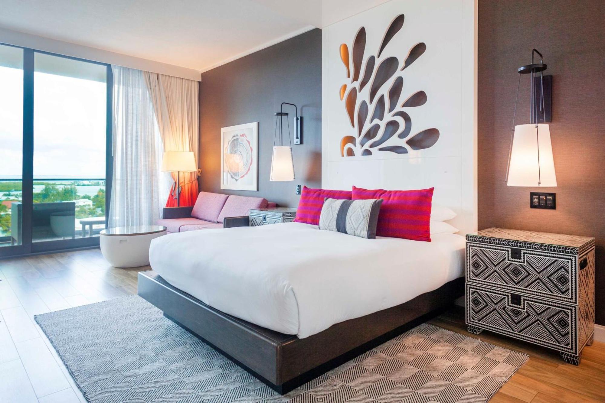 Kimpton Seafire Resort + Spa West Bay Extérieur photo